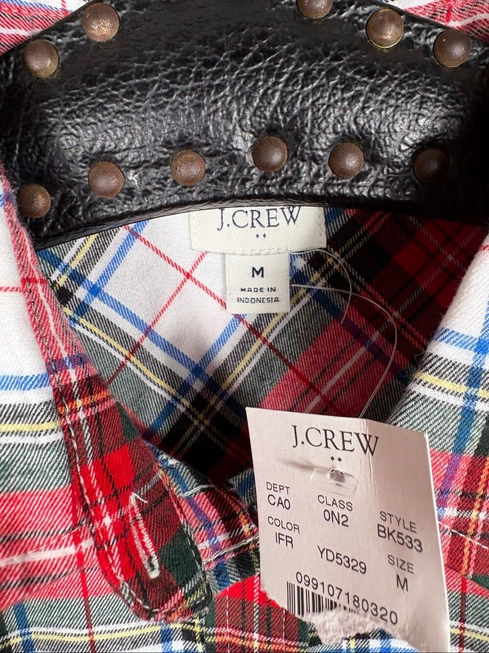 J.Crew woman’s brushed cotton plaid flannel button down shirt size M - Picture 5 of 5